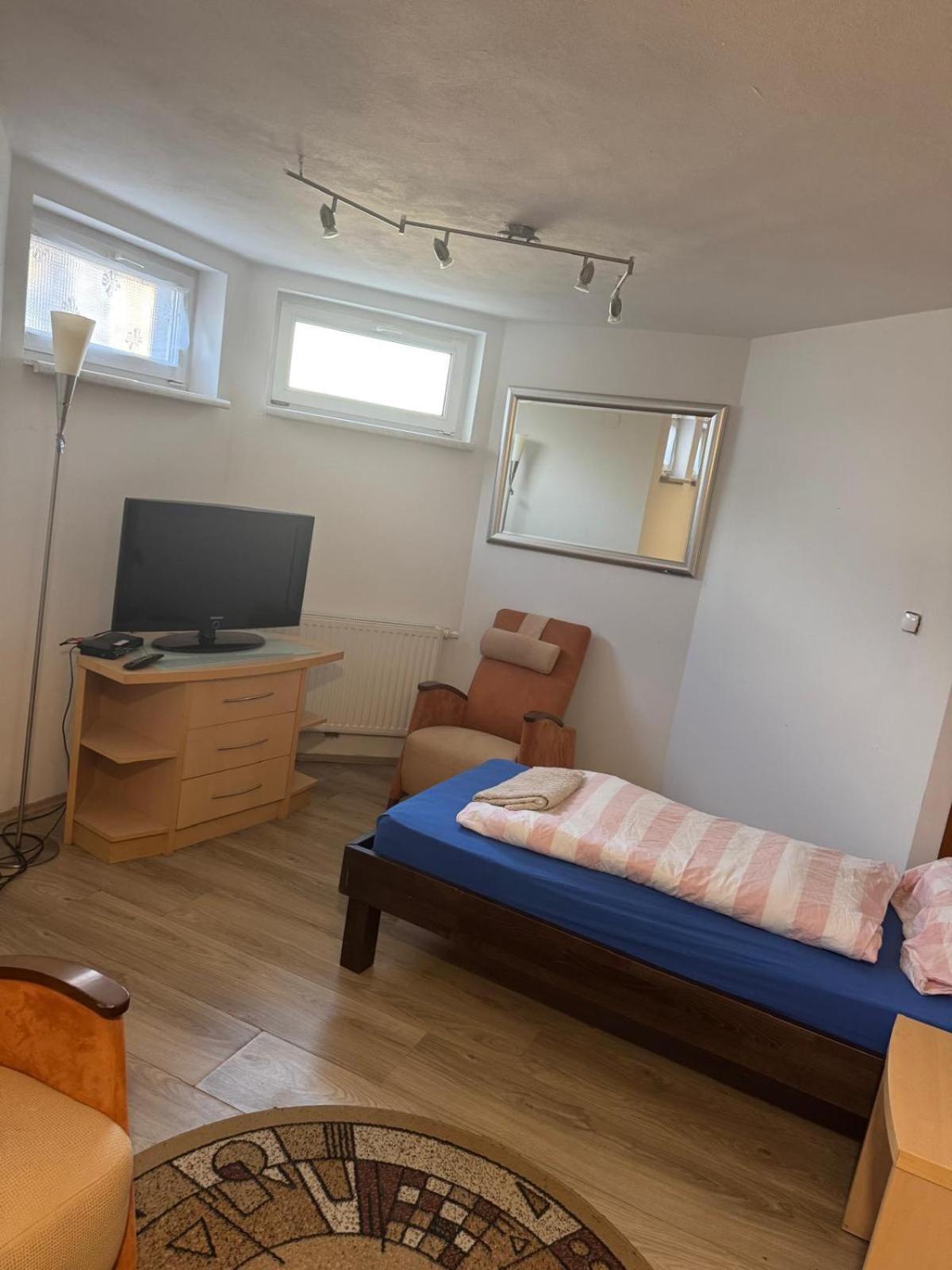 Caesar'S Motel Hagenbrunn Zewnętrze zdjęcie